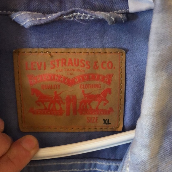 LEVIS TIE DYE DENIM VEST - Picture 2 of 3